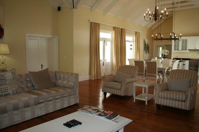 4 Bedroom Property for Sale in Steenberg Estate Western Cape